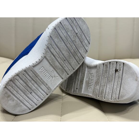 White and Blue Sneakers - Puma - 9C - Picture 4 of 4